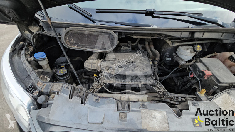 Коммерческий автомобиль Ford