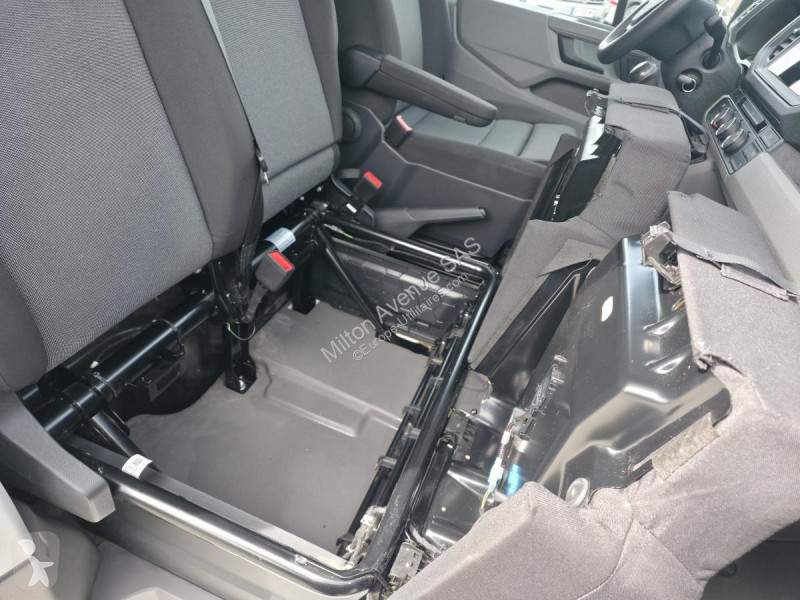 عربة نفعية Volkswagen CRAFTER 30 L3H3 2.0 TDI -...