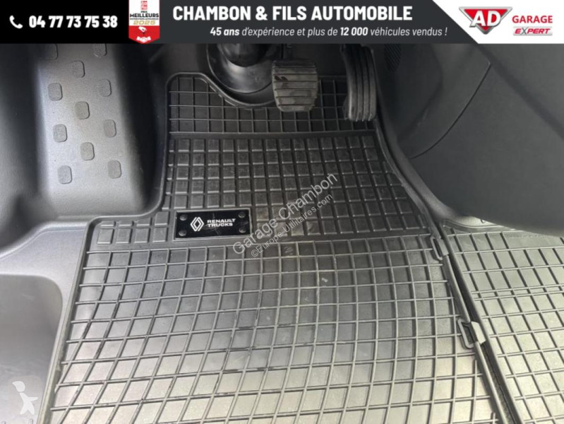 Véhicule utilitaire Renault CABINE APPROFONDIE...
