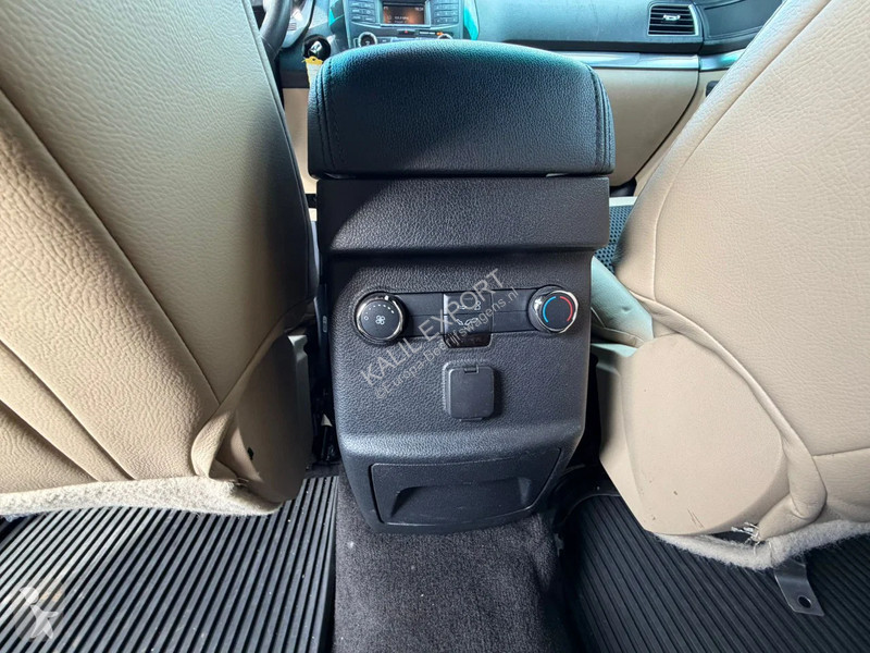 عربة نفعية Ford 3.5 V6 Petrol Automatic Gearbox...