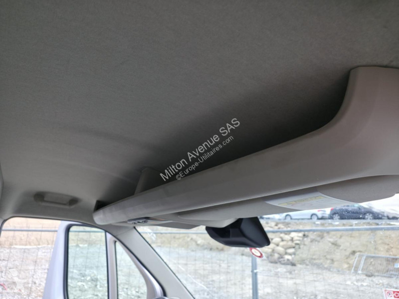 Peugeot BOXER Asphalt 335 L2H2 2.2 BlueHDi 140...