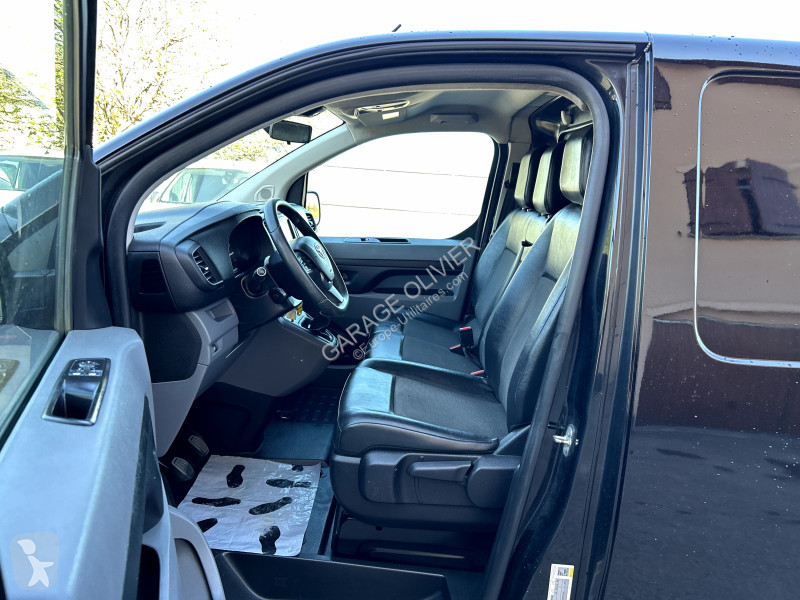 Véhicule utilitaire Toyota Proace Médium 1.5...