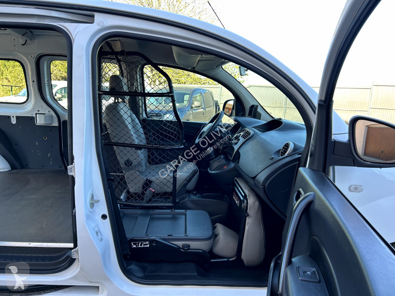 Véhicule utilitaire Renault Maxi Grand Volume...