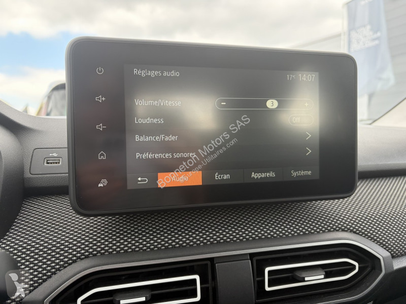 Samochód dostawczy Dacia (3) Expression TCe 90 CVT