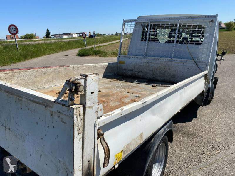 Véhicule utilitaire Iveco