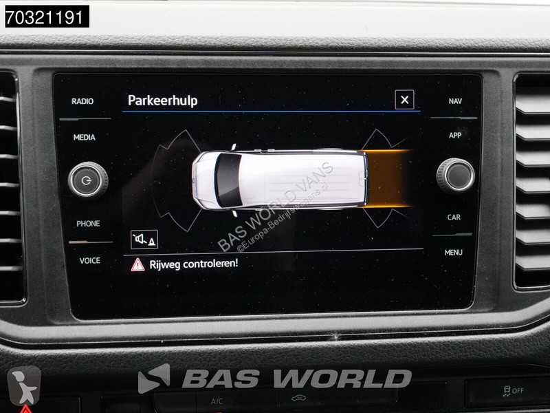 Volkswagen 140pk Automaat L3H3 Trekhaak Navi...