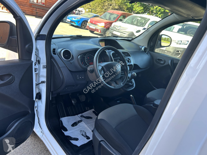 Véhicule utilitaire Renault Maxi Grand Volume...