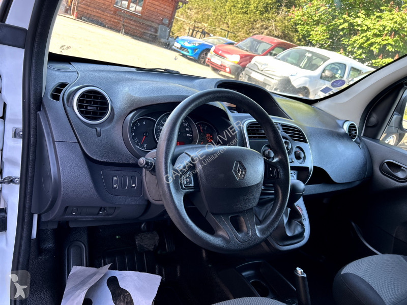 Véhicule utilitaire Renault 1.2 TCE 115 Extra...