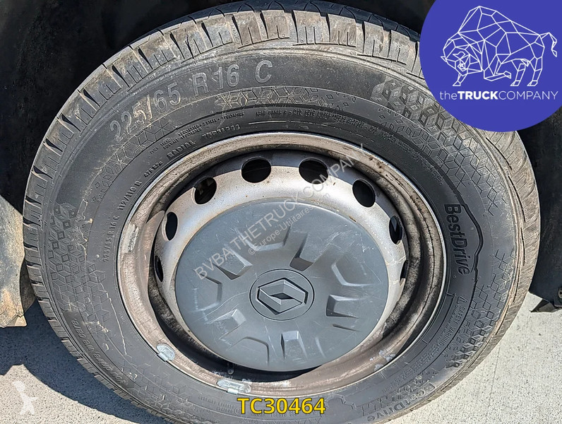 Samochód dostawczy Renault 145.35 nacelle klubb