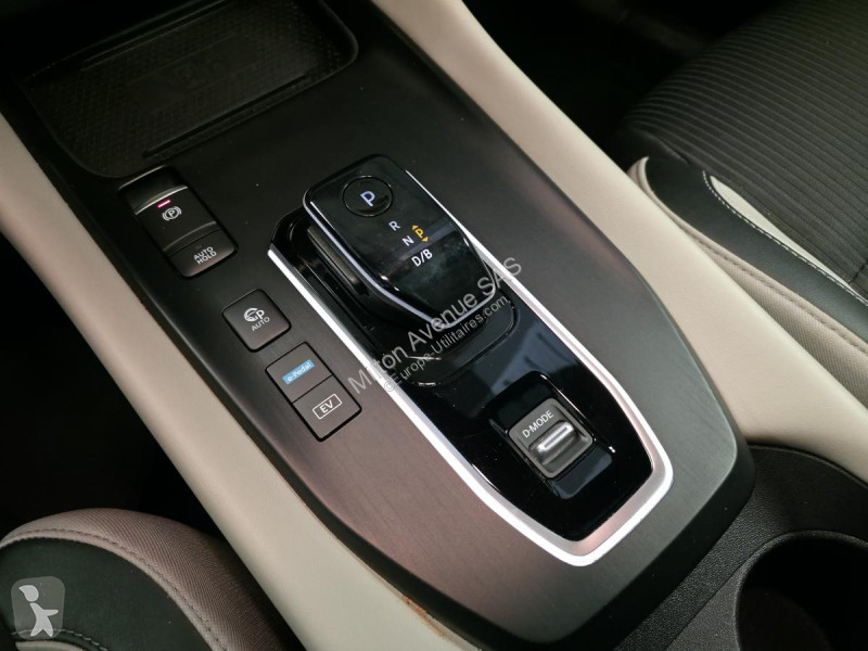Samochód dostawczy Nissan QASHQAI 1.5 e-Power -...