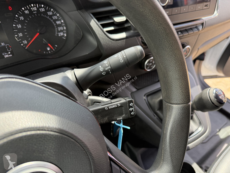 عربة نفعية Nissan 1.3 130PK **Benzine** L1H1...