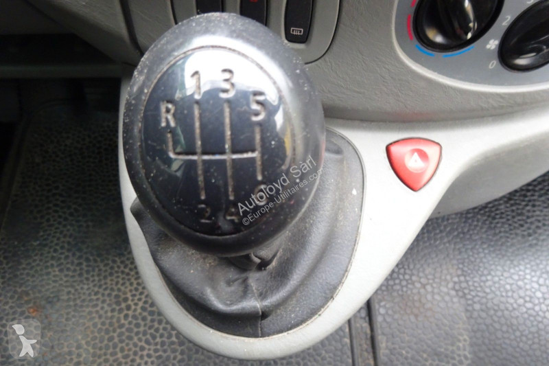 Nyttofordon Renault TRAFIC 2,0 DCI 115