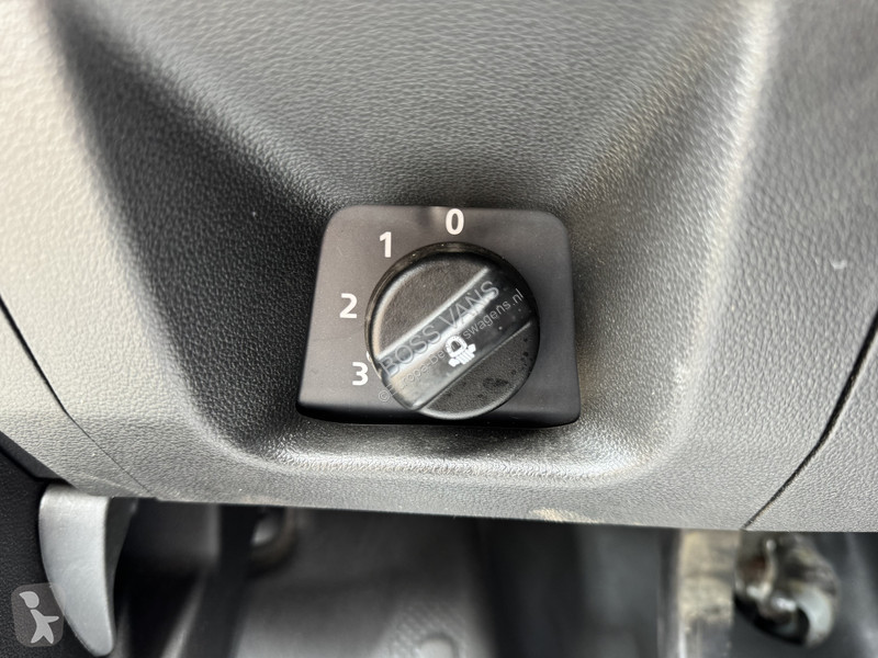 Véhicule utilitaire Renault 1.5 dCi 75pk L1...