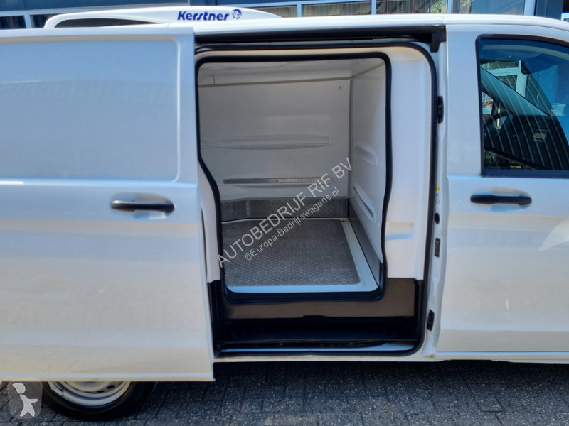 Furgoneta Mercedes 114 CDI Koelwagen Kerstner...
