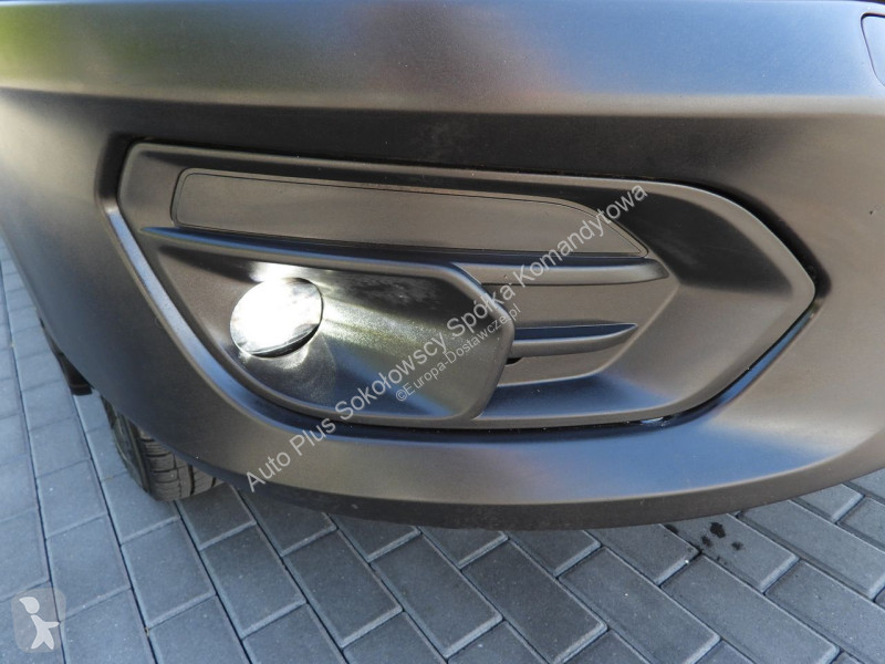 Veicolo commerciale Iveco 50C18 DAILY
