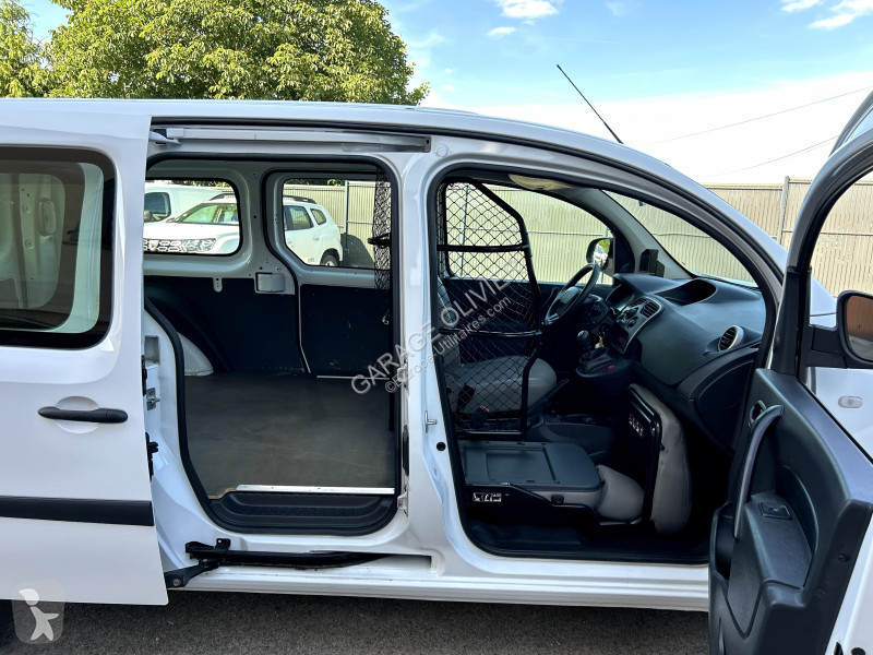 Véhicule utilitaire Renault Maxi Grand Volume...