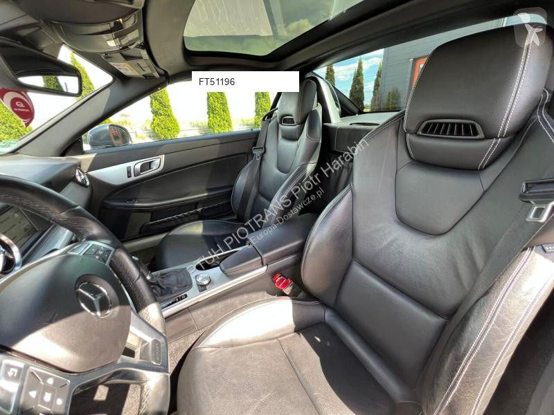 Samochód dostawczy Mercedes SLK 200
