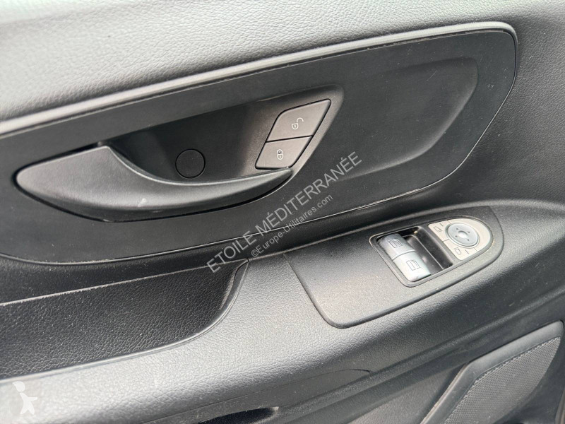 Veicolo commerciale Mercedes 119 BlueTEC 4x4...