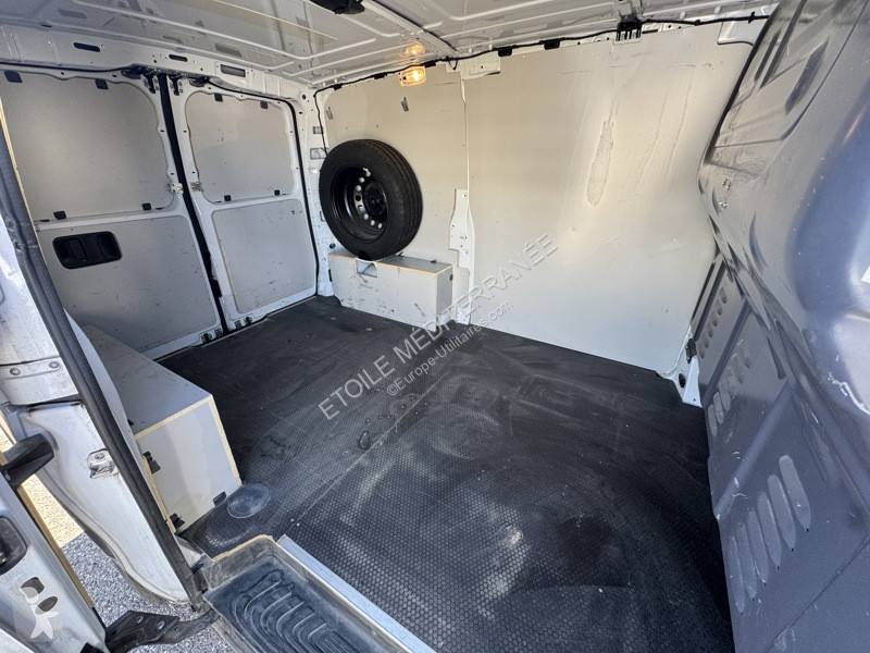 Véhicule utilitaire Mercedes Vito  Fourgon...