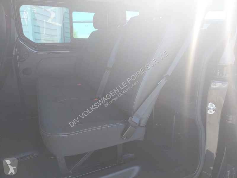 عربة نفعية Nissan Primastar Combi L1H1 3.0t 2.0...