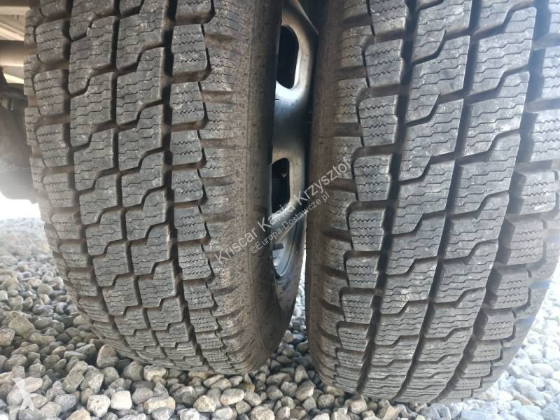 Лекотоварен автомобил Iveco