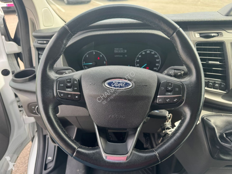 Véhicule utilitaire Ford 320 L1H1 2.0 TDCi 130...