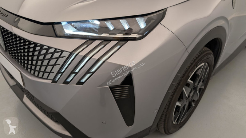 Véhicule utilitaire Peugeot