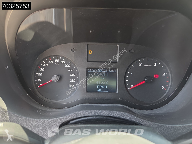 Mercedes 215 CDI Automatik 150PS L2H2 Klima...