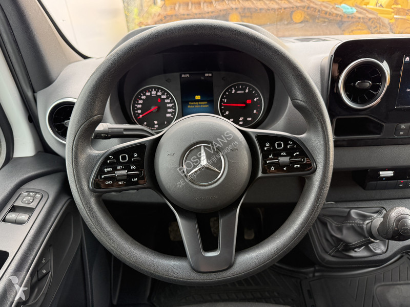 Furgoneta Mercedes 319 3.0 V6 6-cilinder L2H2...