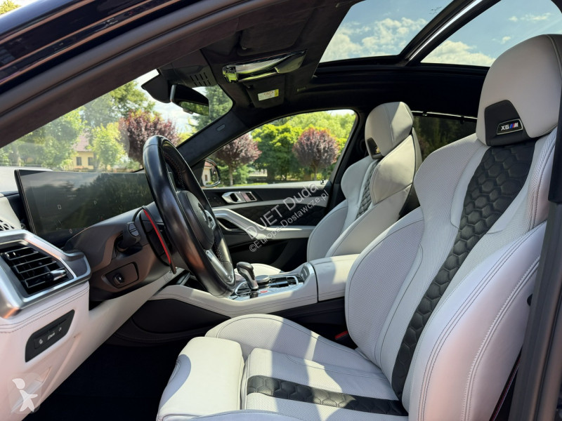 Samochód dostawczy BMW X6 M