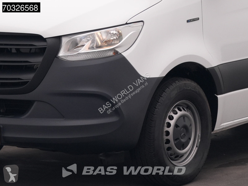 Furgoneta Mercedes 112 L2H2 100% Elektrisch...