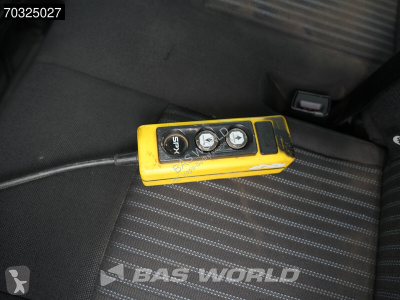 Samochód dostawczy Ford 130pk Dubbel Cabine...