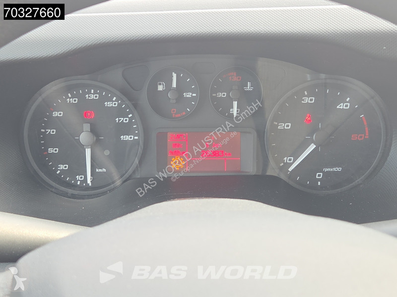 Furgoneta Iveco 35C16 3.0L Ladebordwand 160PS...