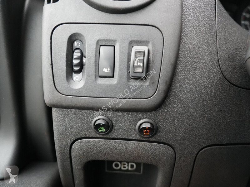 Véhicule utilitaire Opel 145PK