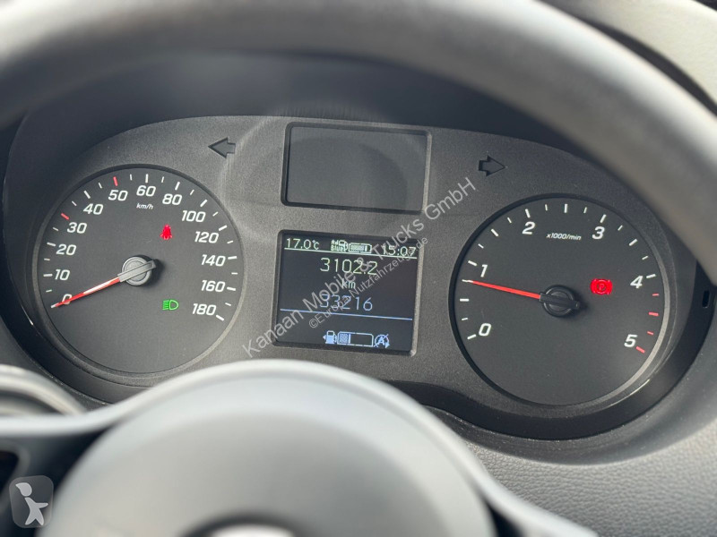 Bedrijfswagen Mercedes 211 CDI III Kasten L2...