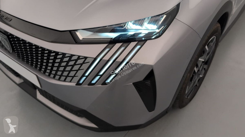 Véhicule utilitaire Peugeot