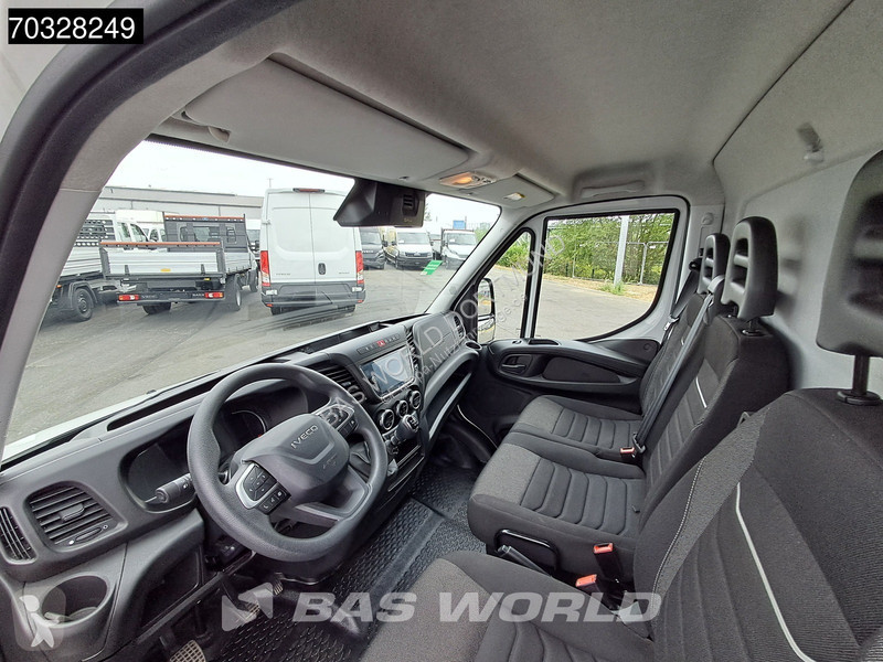 Véhicule utilitaire Iveco 35C16 3.0L...