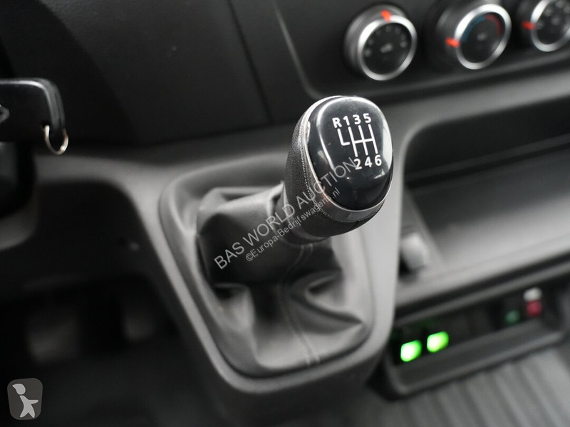 Haszongépjármű Renault 135PK