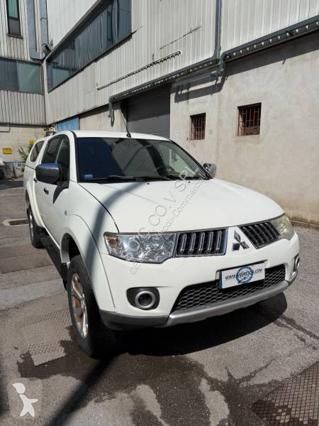 Furgoneta Mitsubishi