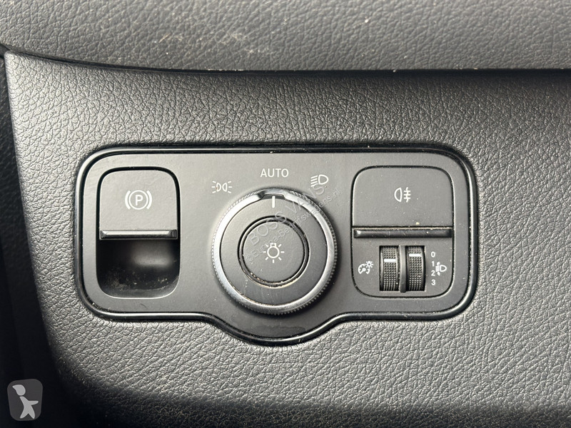 Furgoneta Mercedes 312 55kWh L2H2 Elektrisch...