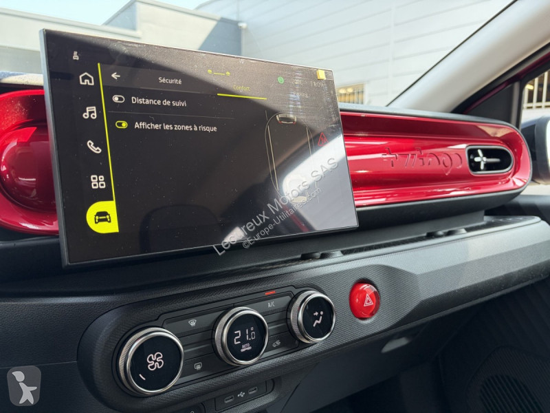 Veicolo commerciale Renault E-tech (4) techno...