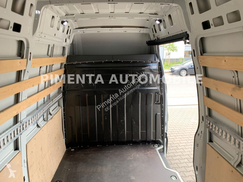 عربة نفعية Iveco 35C14H V L3H3...