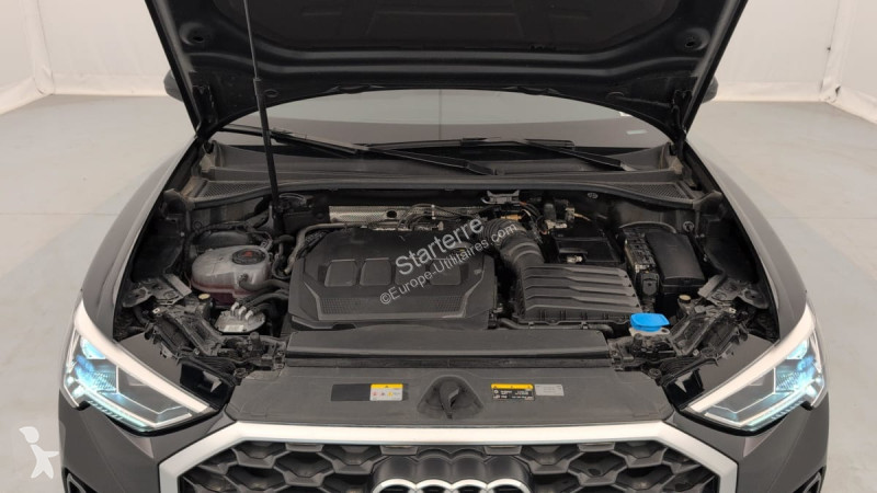 Audi Q3 Transporter