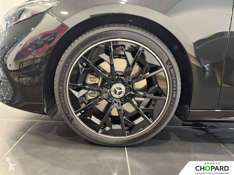 عربة نفعية Mercedes CLA 220 8F-eDCT 4MATIC