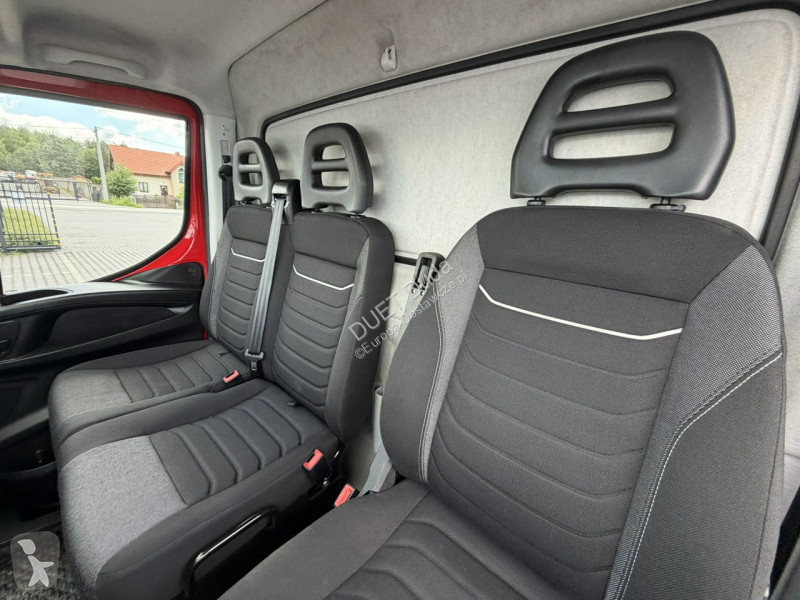 Лекотоварен автомобил Iveco