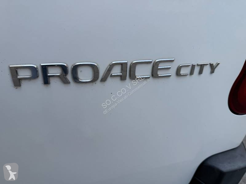 Furgoneta Toyota