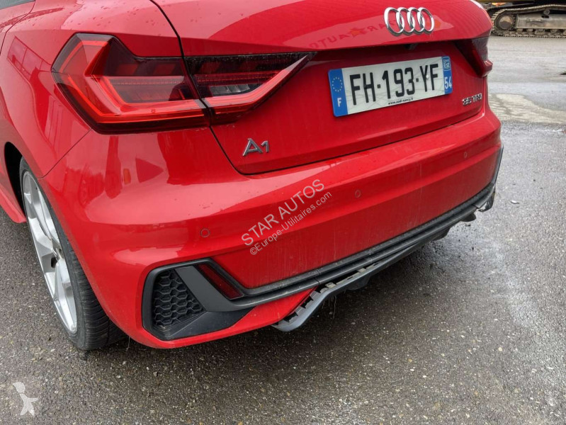 عربة نفعية Audi