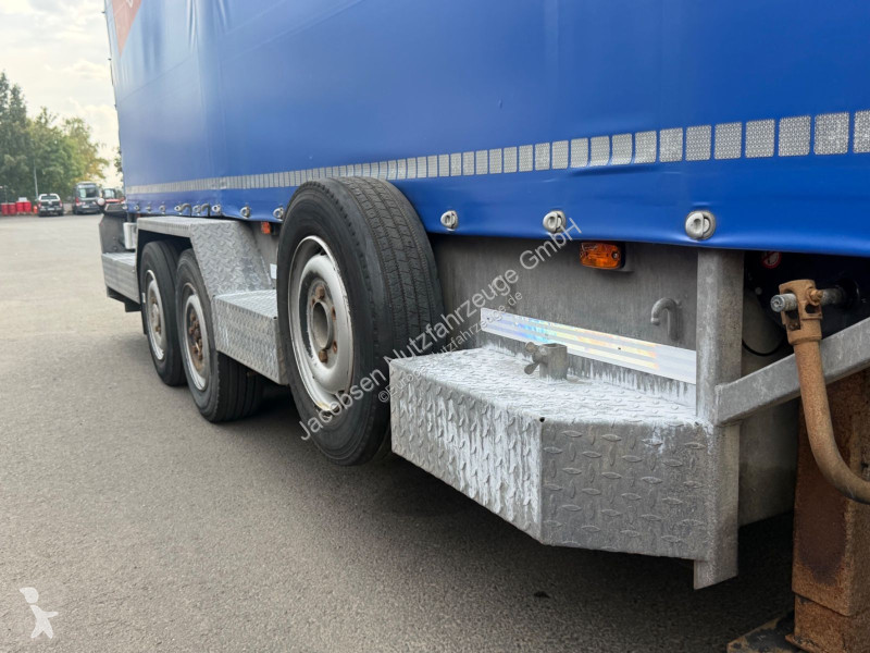 عربة نفعية Iveco 40c17 + Veldhuizen P33-2...