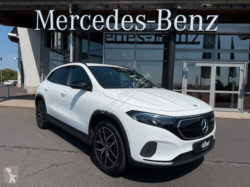 Mercedes EQA 300 4M...