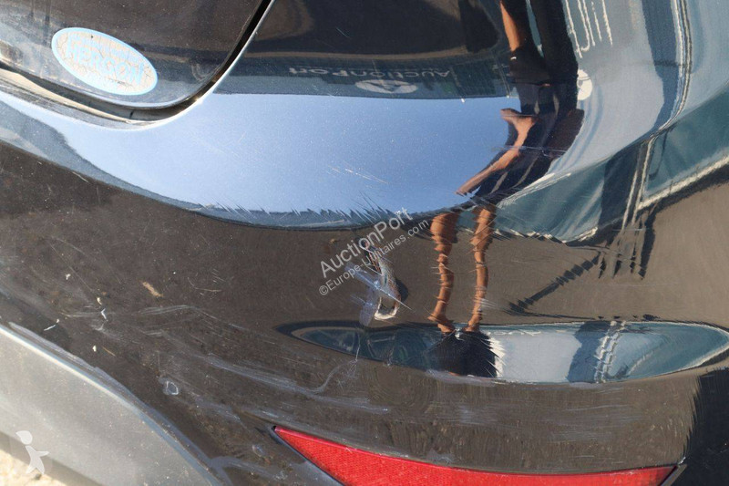 عربة نفعية Ford